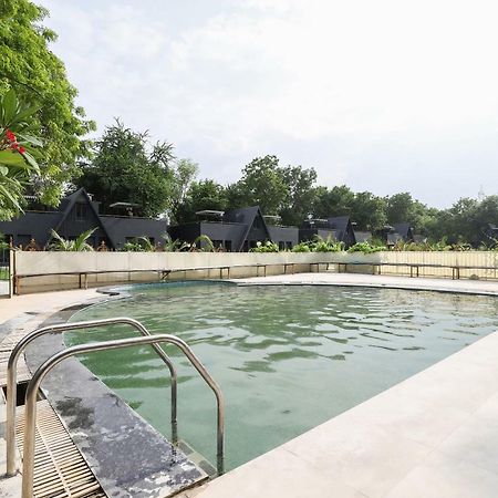 Oyo 48991 Serene Cottages And Resorts Vadodara Exteriör bild